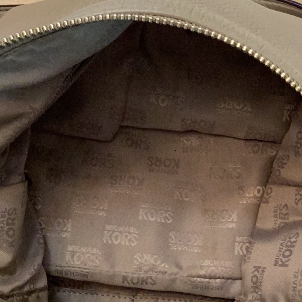 Michael Kors gray two way bag, EUC. Silver hardware. Includes crossbody strap. - Picture 9 of 13